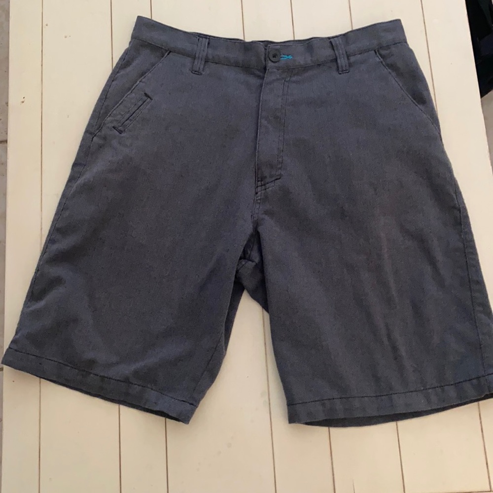 Men’s shorts by Burnside size 34